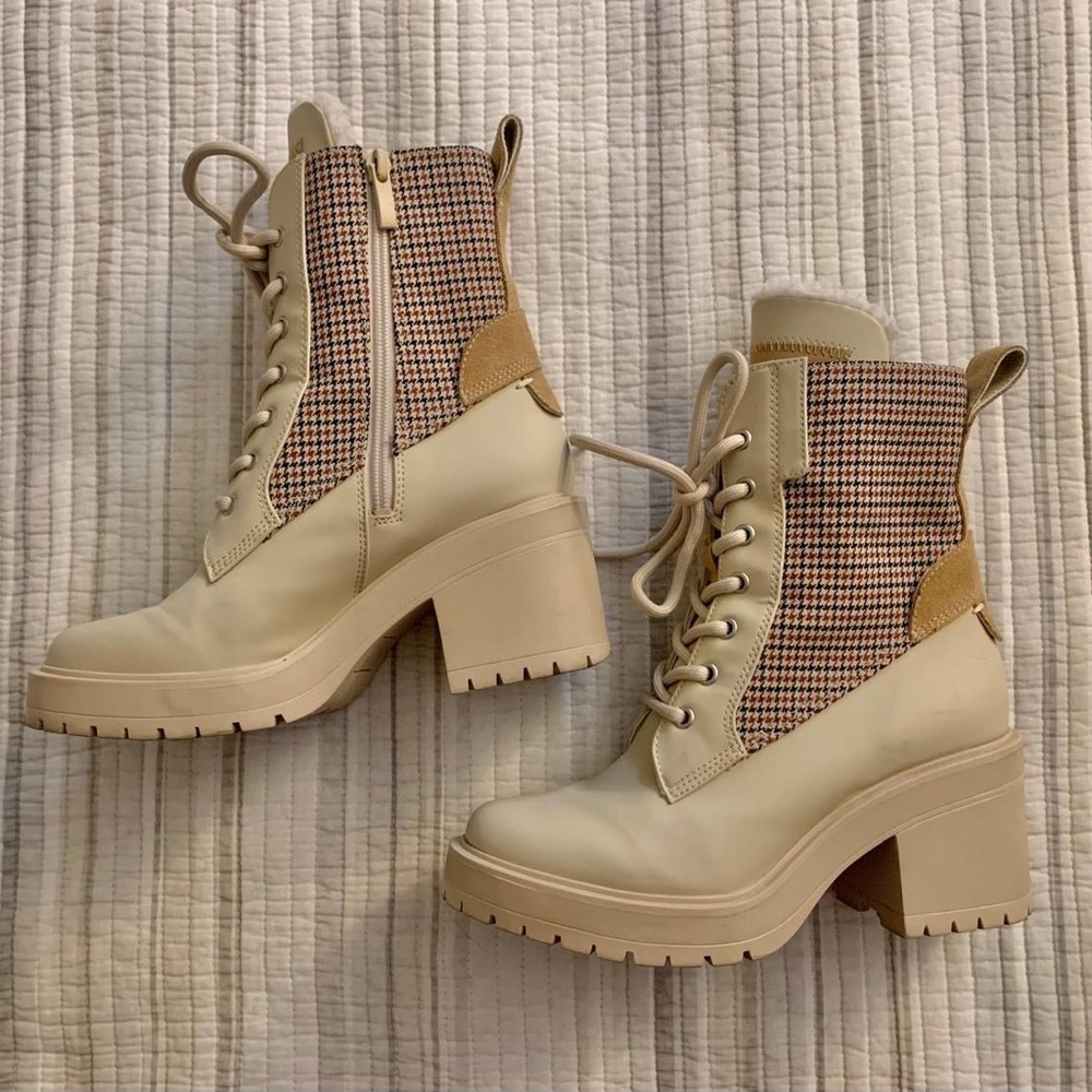 Franco Sarto Cream Lace-Up Houndstooth All Weather Boots